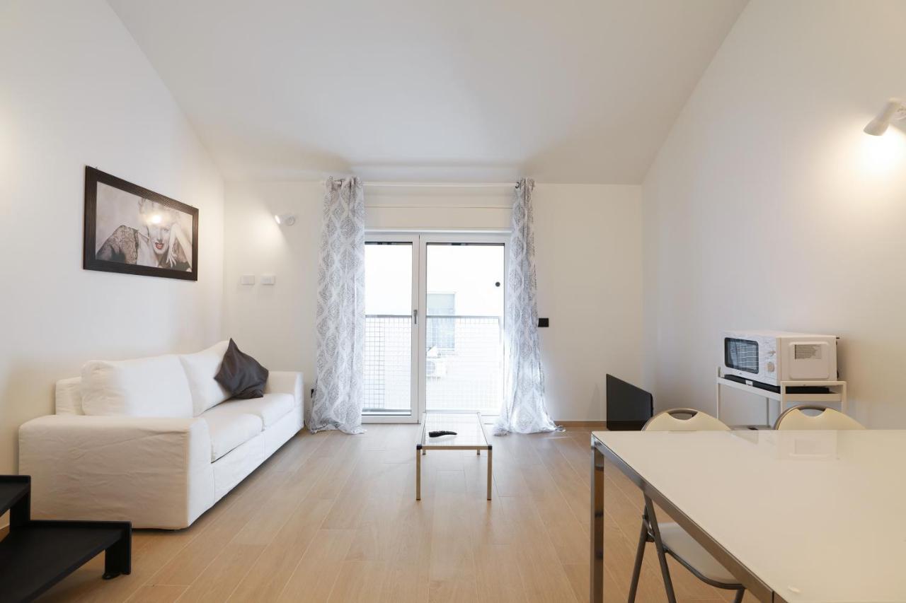 Mila Apartments Cavalcabo Milano Exterior foto
